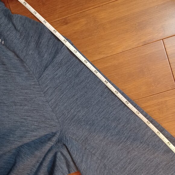 Lululemon Surge Warm hoodie NWT - Picture 16 of 16